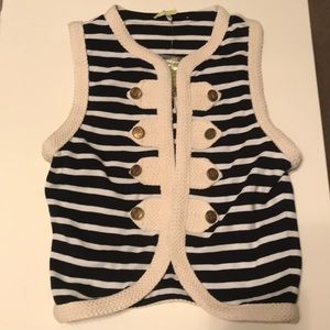 Sleeveless, sweater vest